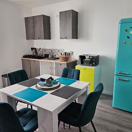 Appartement 4 Personnes Vue Mer A Santec Au Pied De La Plage Du Dossen Kültér fotó