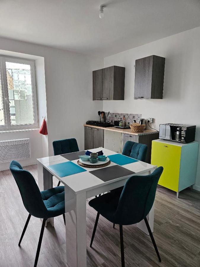 Appartement 4 Personnes Vue Mer A Santec Au Pied De La Plage Du Dossen Kültér fotó